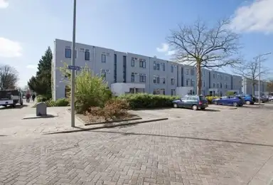 68m2 apartment to rent for 880€/month in Heindijk 13, Rotterdam