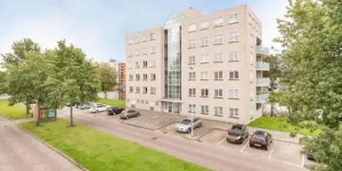 90m2 flat to rent for 1285€/month in Rietkerkweg 13, Rotterdam
