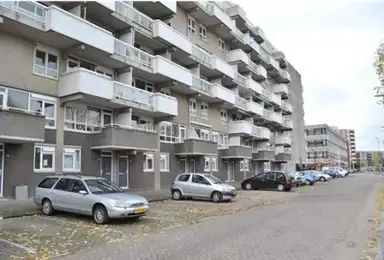 68m2 flat to rent for 840€/month in Voermanweg 58, Rotterdam