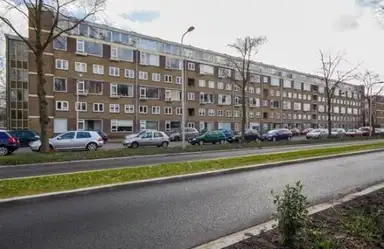 75m2 Appartement à louer pour 1215€/mois à Briljantlaan 40, Utrecht