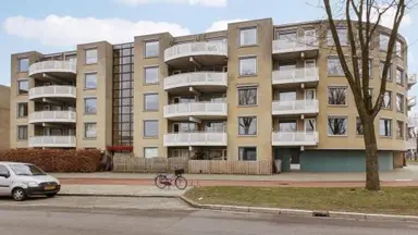 78m2 Appartement à louer pour 1130€/mois à Zuidpooldreef 15, Utrecht