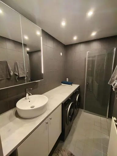 50m2 Chambre à louer pour 750€/mois à Bedumerstraat, Groningen