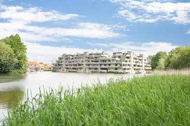 112m2 flat to rent for 1900€/month in Sterrekinderen erf, Capelle aan den IJssel