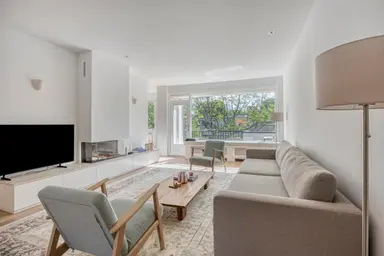 131m2 apartment to rent for 4000€/month in Onstein, Amsterdam