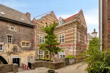 190m2 Casa in affitto per 2050€/mese a Bisschopsmolengang, Maastricht