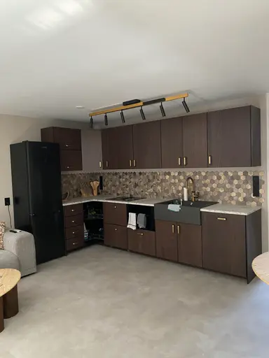 65m2 Kamer te huur voor 900€/maand in Eikenhorst, Alphen aan den Rijn