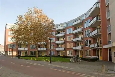 68m2 Appartamento in affitto per 713€/mese a Van Lochemstraat 9-17, Enschede