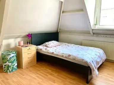 16m2 Chambre à louer pour 510€/mois à Lenculenstraat, Maastricht