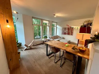 56m2 Appartamento in affitto per 2400€/mese a Ceintuurbaan, Amsterdam