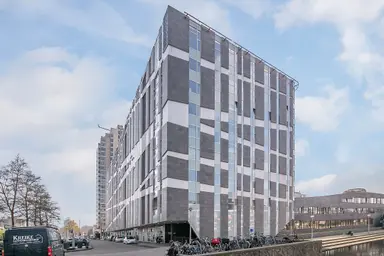 110m2 Appartamento in affitto per 3000€/mese a Van Leijenberghlaan 6B, Amsterdam