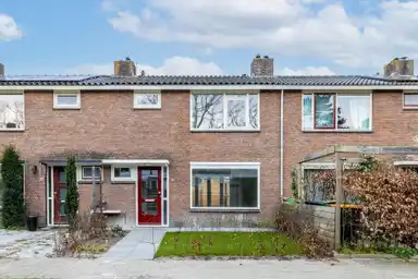 100m2 Haus zur Miete für 2500€/Monat in Doctor Engelhardlaan 21, Zeist