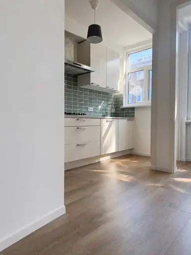 125μ² Διαμέρισμα προς ενοικίαση για 2700€/μήνα σε Heemskerkstraat, Rotterdam