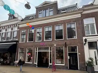 41m2 studio à louer pour 1055€/mois à Folkingestraat 15, Groningen