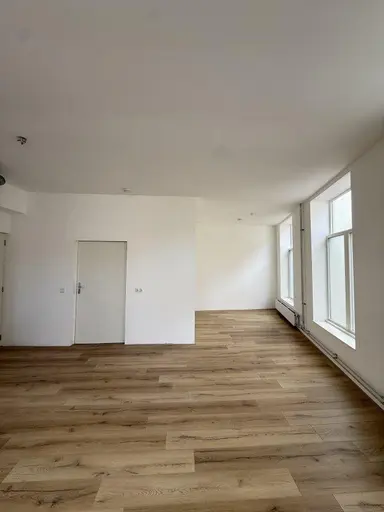 34m2 studio à louer pour 833.06€/mois à Brink 18, Deventer