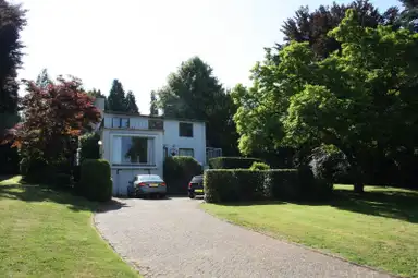 170m2 huis te huur voor 3250€/maand in Ross van Lenneplaan, Sittard
