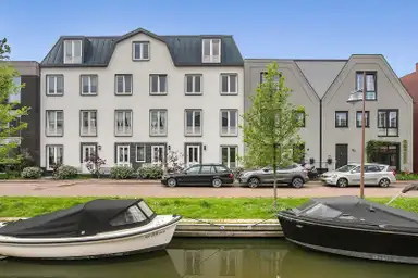 198m2 house to rent for 3495€/month in Waadse Poldergracht, Muiden