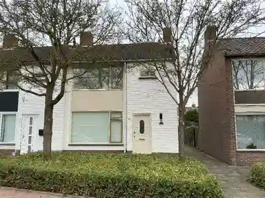 m2 house to rent for 932.93€/month in Concordialaan 279, Etten-Leur