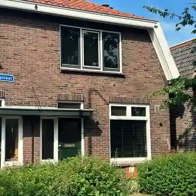 92m2 Casa in affitto per 905€/mese a Westerdokstraat, Almelo