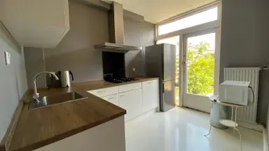118m2 huis te huur voor 2550€/maand in Nachtegaallaan 22, Rozenburg