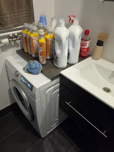 70m2 room to rent for 900€/month in Dorpsstraat, Bleskensgraaf ca