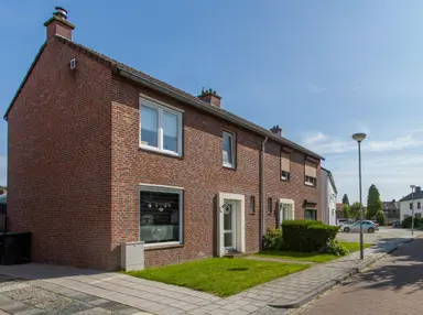 62m2 house to rent for 764.13€/month in Maarten Trompstraat 57, Landgraaf