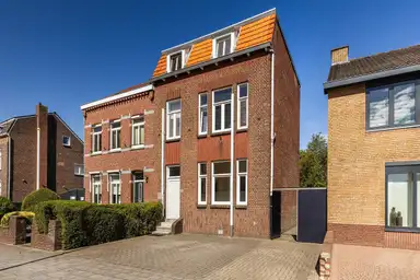 174m2 room to rent for 485€/month in Odasingel 100, Sittard