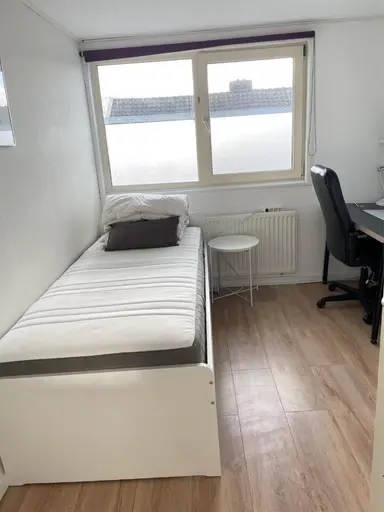 10m2 Chambre à louer pour 550€/mois à Harenmakersstraat, Zaandam