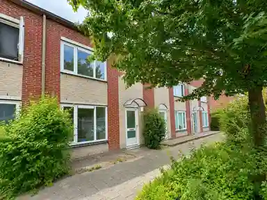 106m2 maison à louer pour 2200€/mois à Hannie Schaftstraat, Hoofddorp