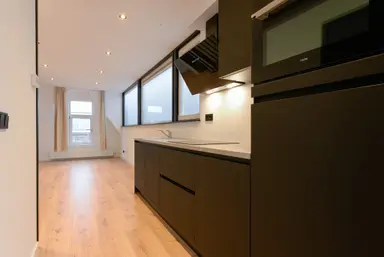 51m2 apartment to rent for 1595€/month in Van Heusdestraat, Rotterdam