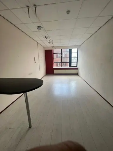 32m2 studio to rent for 626.27€/month in Gedempte Burgwal 43, The Hague