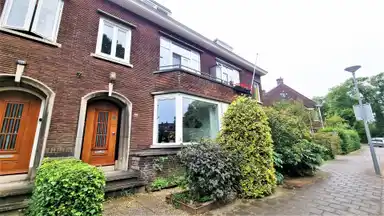 165m2 house to rent for 3250€/month in Cornelis Muschstraat 22, Rotterdam