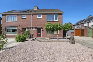 69m2 house to rent for 764.14€/month in Brouwerijstraat 6, Sprundel