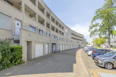 70m2 flat to rent for 1525€/month in Maan Bastion 242, Velserbroek