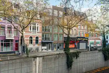 110m2 apartment to rent for 3200€/month in 's-Gravendijkwal 122, Rotterdam