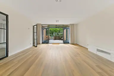 83m2 house to rent for 2750€/month in Parkstraat 75, The Hague
