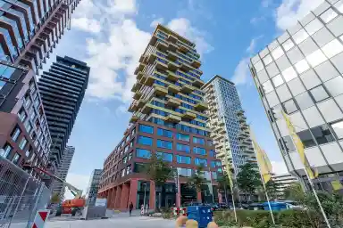 63m2 Appartamento in affitto per 1655€/mese a Hogehilweg, Amsterdam