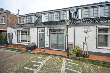 81m2 house to rent for 2700€/month in Koningstraat 5, Zandvoort