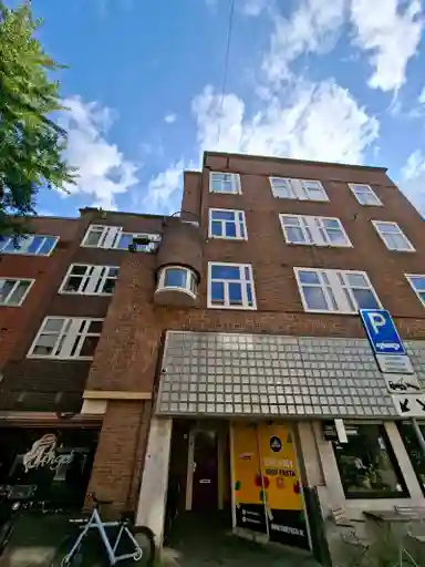 56μ² Διαμέρισμα προς ενοικίαση για 932.93€/μήνα σε Vespuccistraat 40-3, Amsterdam