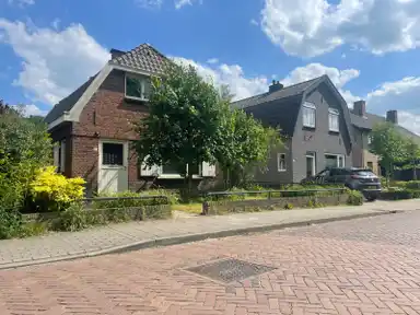 100m2 house to rent for 1285€/month in Nijverheidstraat 20, Gorssel