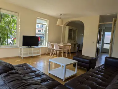 105m2 house to rent for 2200€/month in Riet Blom-Mouritsstraat, Rotterdam