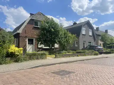 100m2 Haus zur Miete für 1285€/Monat in Nijverheidstraat, Gorssel