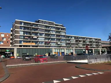 92m2 Appartement à louer pour 1083€/mois à Raadhuisplein 194, Drachten