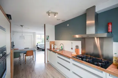 124m2 maison à louer pour 2000€/mois à J.H. Diemerstraat, Groningen