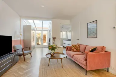 84m2 house to rent for 2250€/month in Bergstraat, Uitgeest