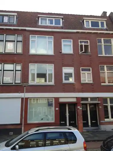 20m2 Chambre à louer pour 595€/mois à Strevelsweg, Rotterdam