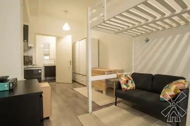 26m2 studio à louer pour 1848€/mois à Gouwestraat, The Hague