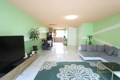 142m2 Casa in affitto per 2500€/mese a Clara Egginklaan 22, Uithoorn