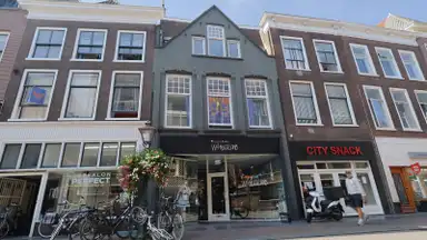 46m2 apartment to rent for 1494€/month in Breestraat 45, Leiden