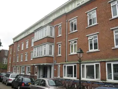 32m2 Appartement à louer pour 599.41€/mois à Van Weede van Dijkveldstraat 22, The Hague