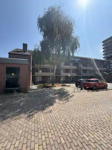 31m2 Appartement te huur voor 375.27€/maand in Buziaulaan 34, Rijswijk
